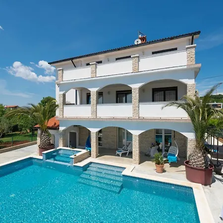 Villa Arta In Medulin